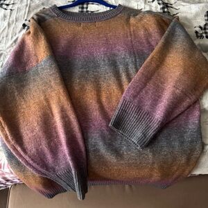 Old Navy crewneck